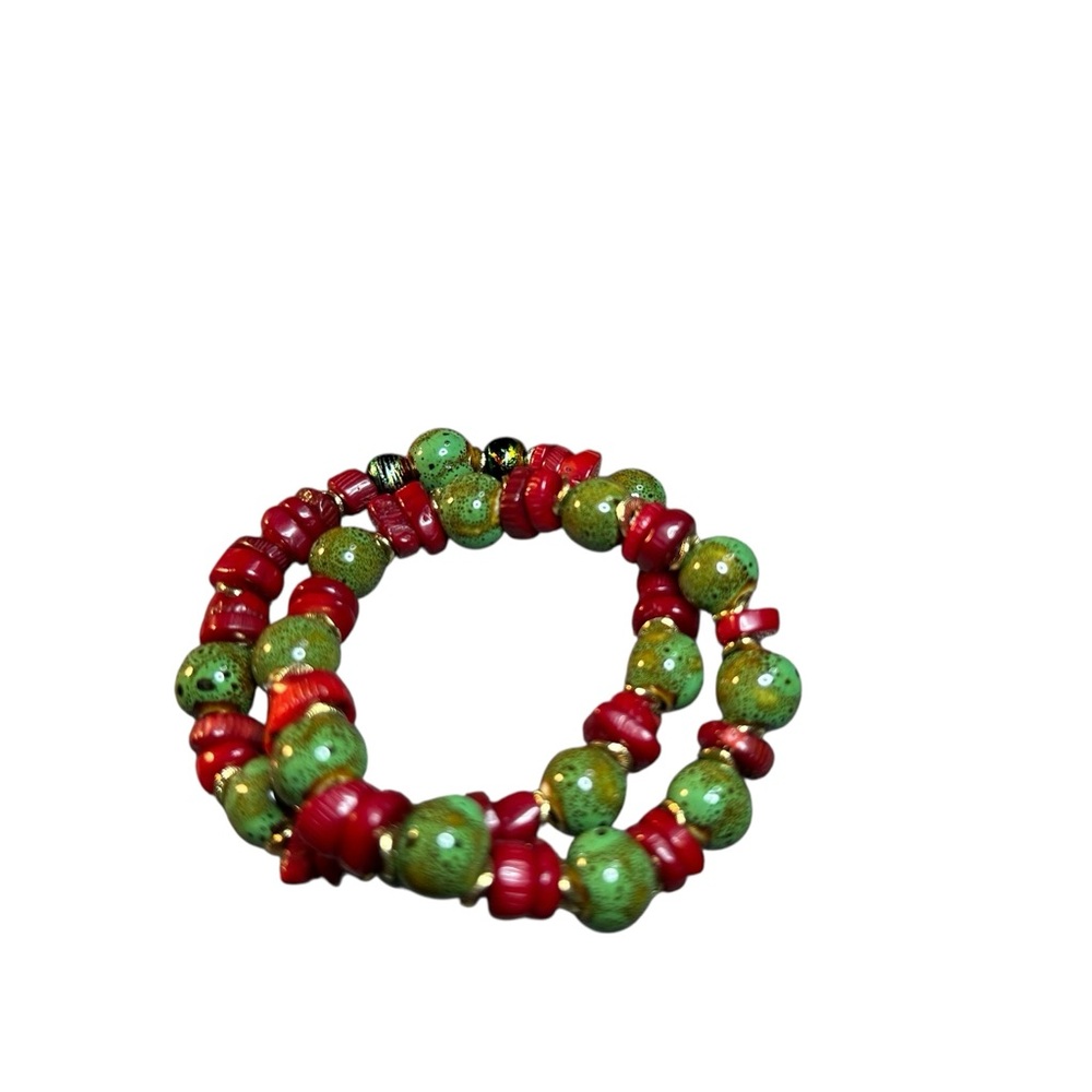 Red Velvet Evergreen Agate & Ceramic Bracelet Set